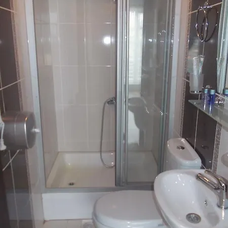 Izmit Star House *
