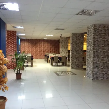 Izmit Star House *